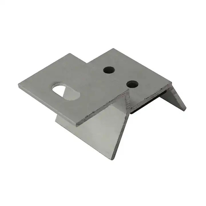 سقف معدني لوحة شمسية من الألومنيوم مجموعة تركيب سقف PV سقف عمودي من الشركة المصنعة الصينية