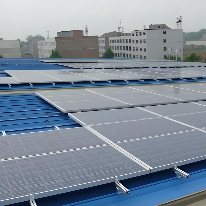 دعامات تركيب الألواح الشمسية على أسطح القصدير ذات الدرزات القائمة، مقاومة للتآكل، قابلة للتخصيص، تركيب سريع