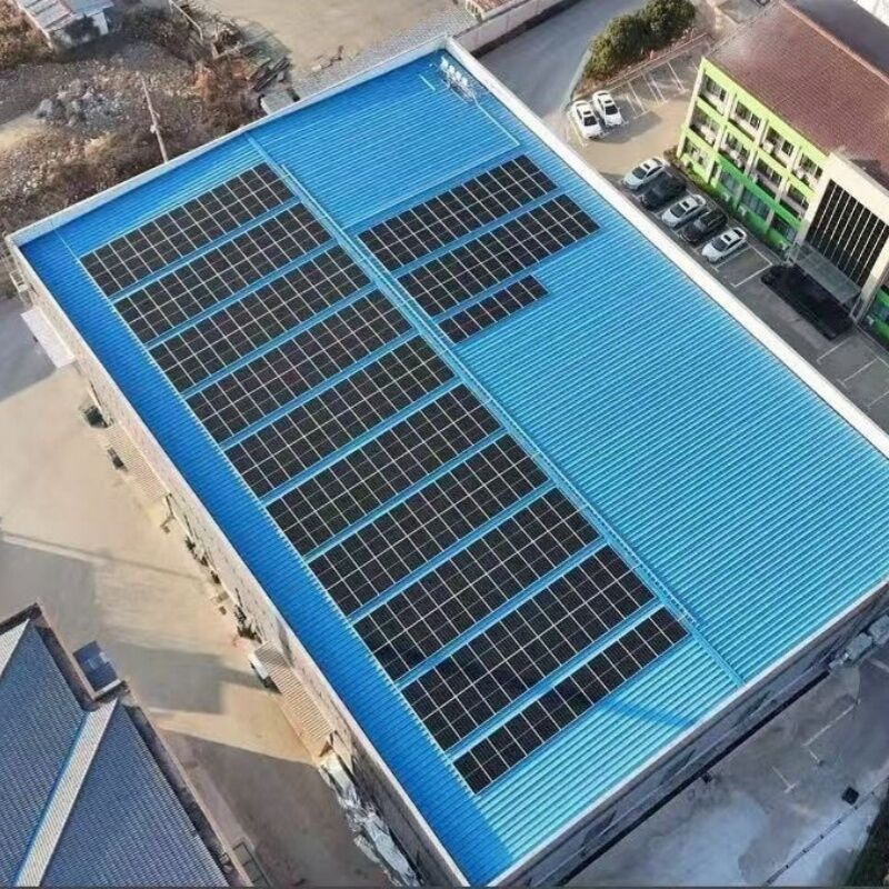 أنظمة تركيب الطاقة الشمسية على أسطح الأسطح التي توفر حلول سريعة وتركيب